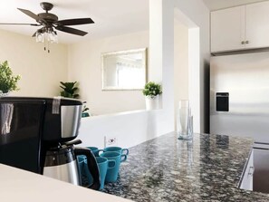 House (3 Bedrooms) | Private kitchen | Microwave, oven, stovetop, dishwasher