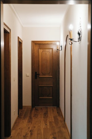 Appartement Confort, balcon, vue cour intérieure