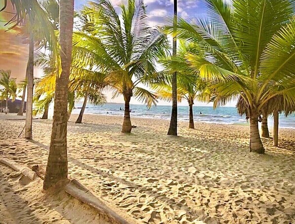 Beach nearby - Escapada Perfecta- Apartasuites Privadas (Coveñas)