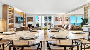 Luxury Suite, 2 Bedrooms, Kitchen, Ocean View | Dining room