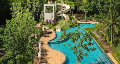 Peaceful stay beach pool walking street nearby in Pattaya City