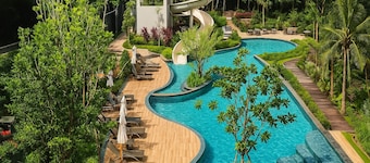 Peaceful stay beach pool walking street nearby in Pattaya City 301