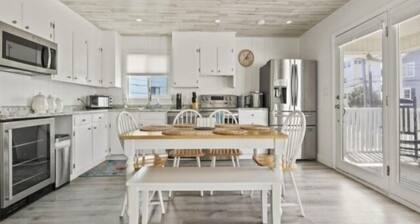 NEW! Shell Shack-3 bed 2 bath Home