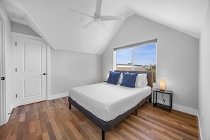4 habitaciones, escritorio, wifi y ropa de cama 