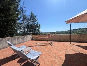 Villa Panoramic - utsikt mot bergen | Terrass/Patio