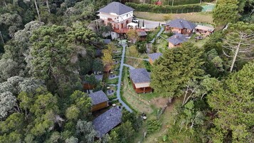 Jardines del alojamiento