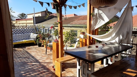 Superior House | Terrace/patio