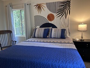 3 bedrooms, desk, iron/ironing board, free WiFi - Peaceful & Pet Friendly (Gainesville)