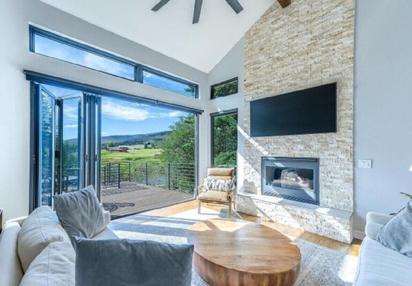 تلفزيون ذكي، مدفأة