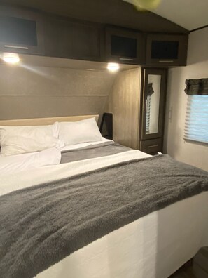 2 chambres, Wi-Fi gratuit, draps fournis