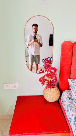 3 bedrooms, iron/ironing board, WiFi