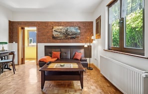 TV - Nice apartment in Steinbach-Hallenberg (Steinbach-Hallenberg)