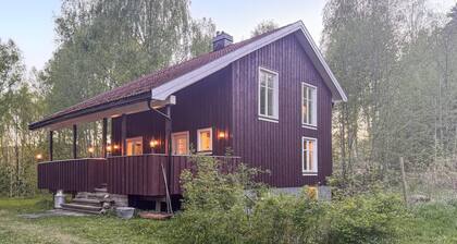 Belle maison Ă  Nordagutu avec WiFi