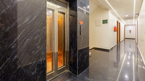 Immagine non classificata, 5 di 8, pulsante