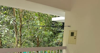 Charming 2-Bedroom Riverfront Cottage In Pleasant Pala With WiFi, AC