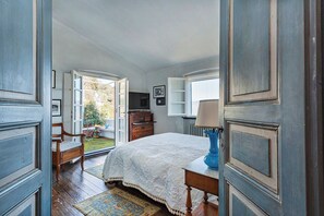 4 Schlafzimmer, Bügeleisen/Bügelbrett, WLAN, Bettwäsche