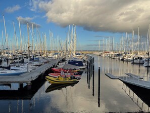 Marina - Vacation apartment with sea view at Hotel Olympia (Kiel)