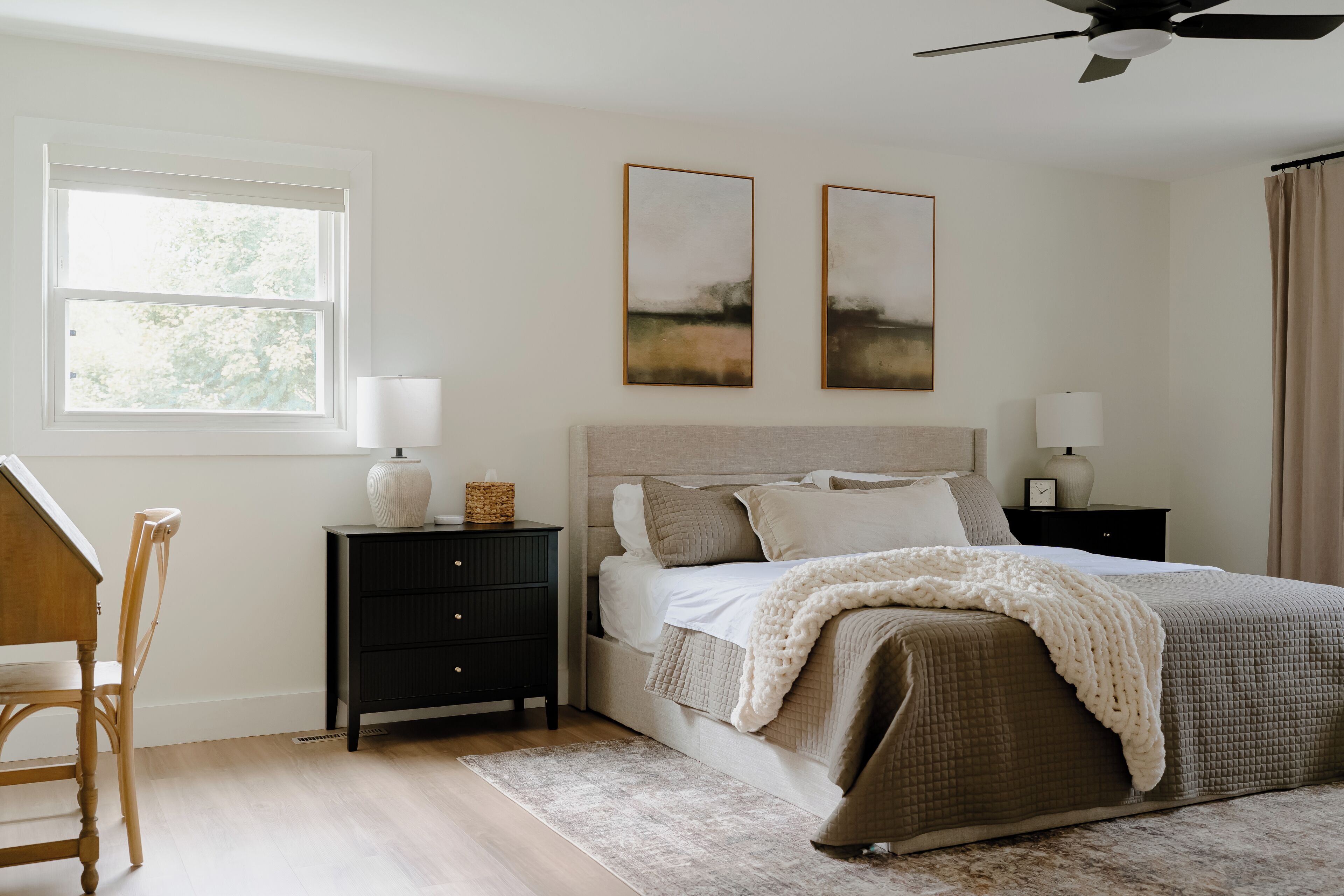 4 habitaciones, escritorio, tabla de planchar con plancha y wifi gratis 