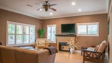 Hus | 4 soveværelser, internet