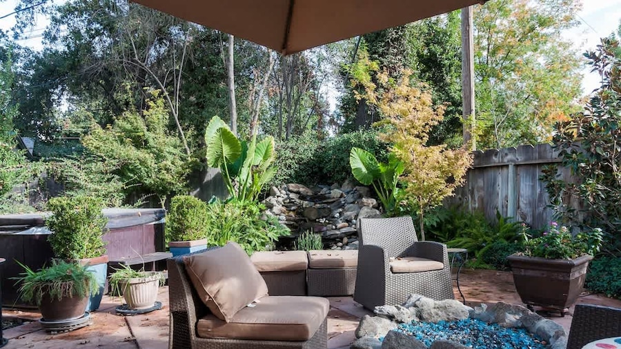 Large Groups-seq Parks Coast Wineries Skiing