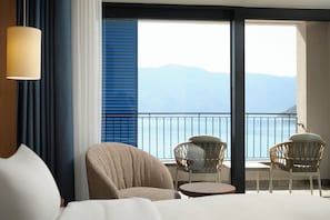 Classic-Zimmer, 1 Doppelbett, Meerblick | Allergikerbettwaren, Minibar, Zimmersafe, Schreibtisch