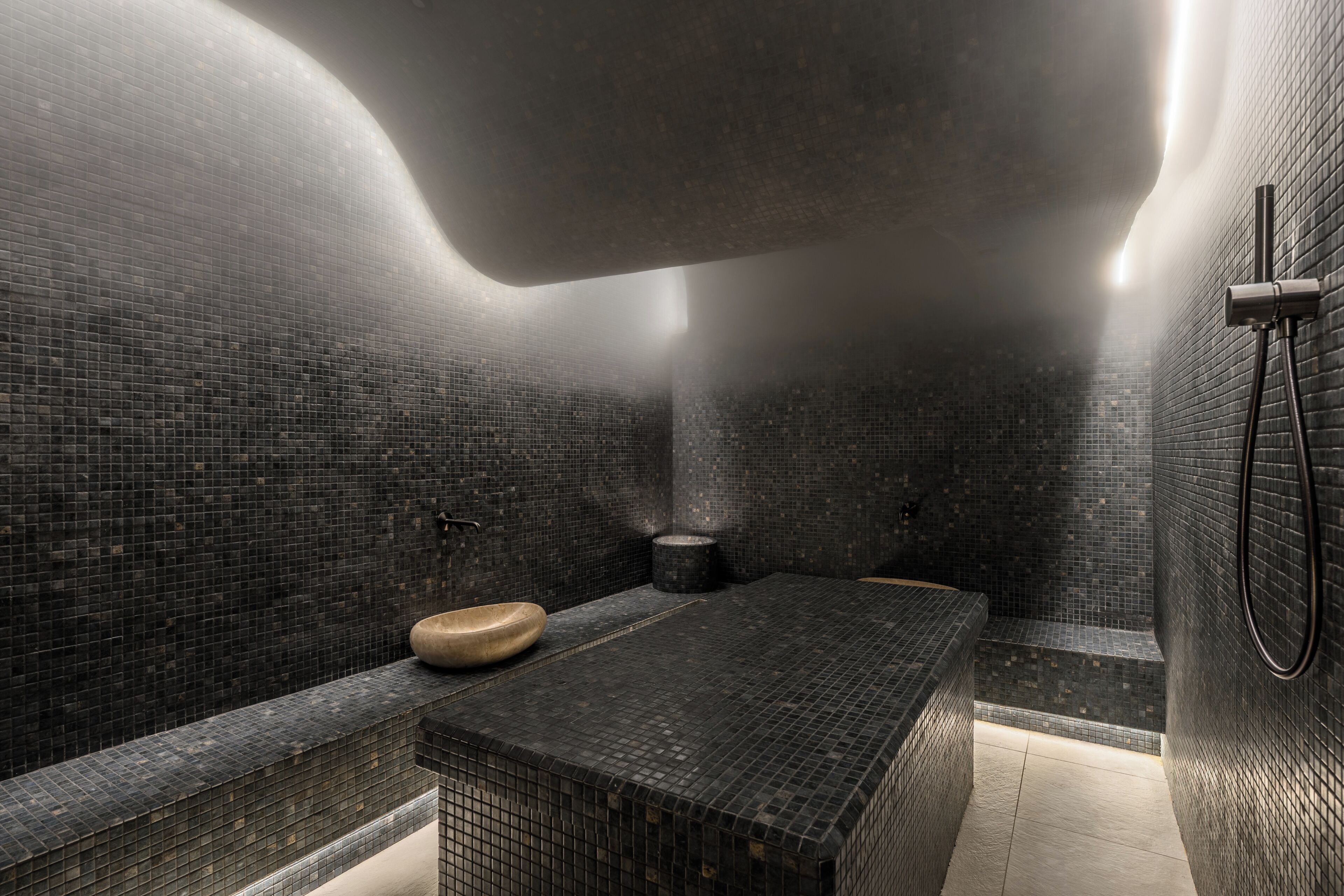Turkish bath/hammam, body treatments, facials, reflexology, massages