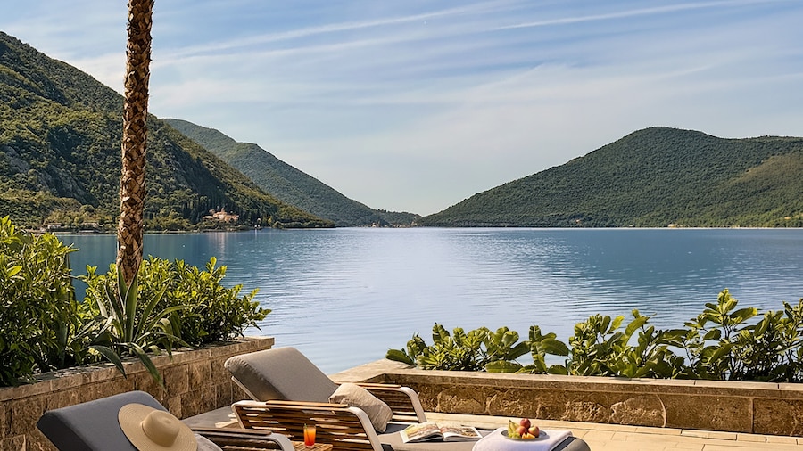 Mövenpick Hotel & Residences Teuta Kotor Bay (Q2 2026)
