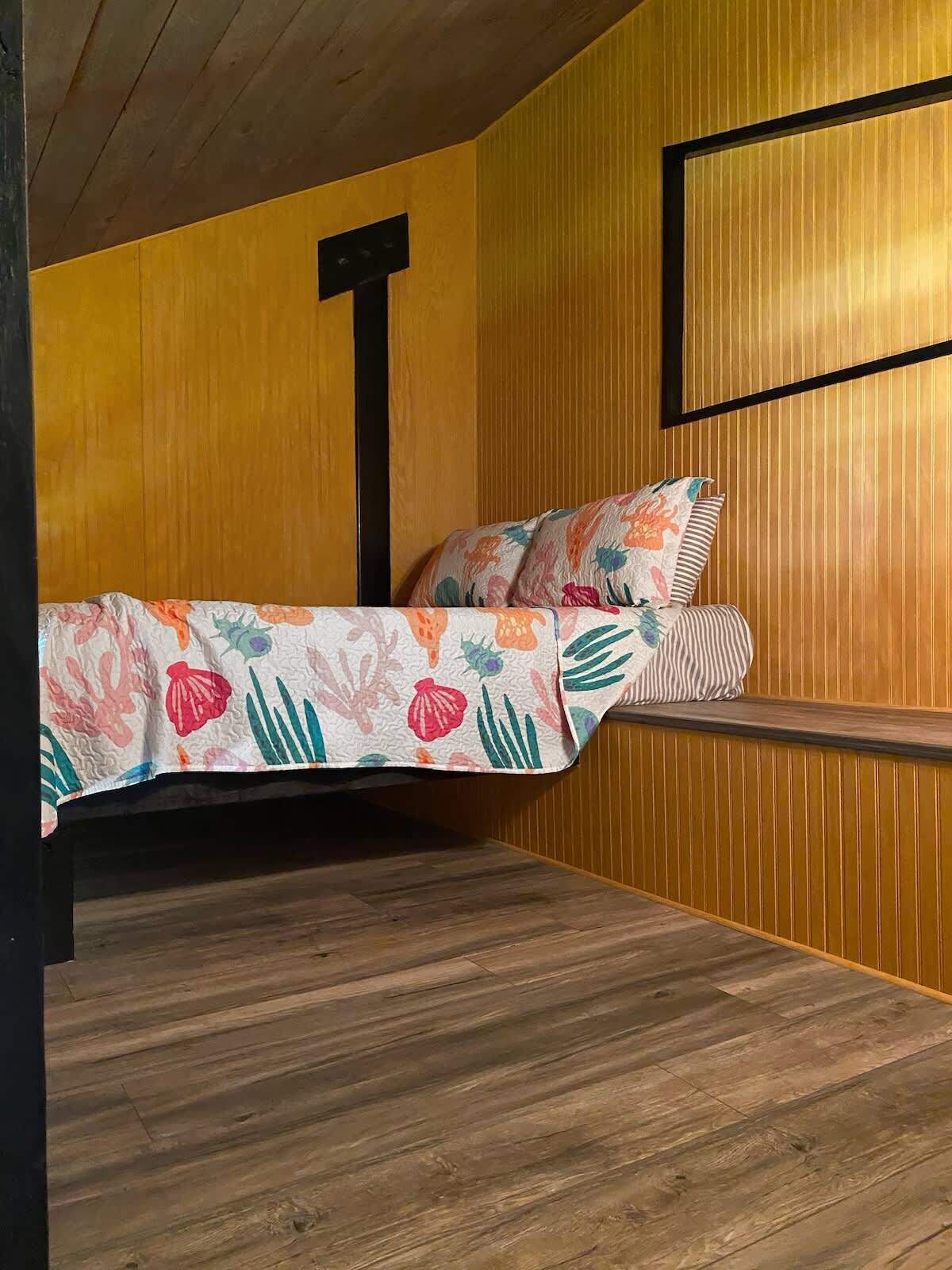 1 chambre, fer et planche à repasser, Wi-Fi, draps fournis