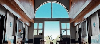 Horse Stall Suite 7 TOM JONES B & B Fun!