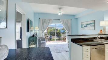 Condo, 1 King Bed with Sofa bed (Madeira Bay Resort II - 309) | Interior