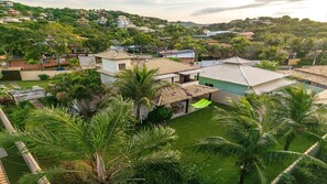 ดีลักซ์วิลล่า | บริเวณภายนอก