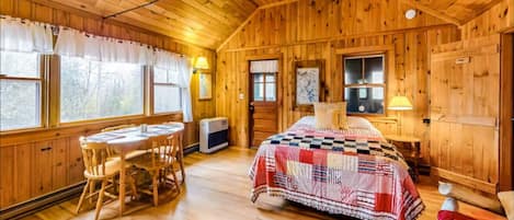 2 quartos, Wi-Fi de cortesia, roupa de cama