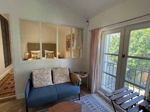 Newly-Renovated Home Within the City Walls of Beautiful and Historic Avignon