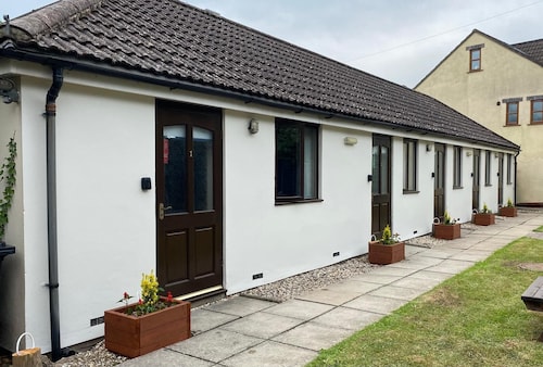 Rooms at the Huntsman Inn