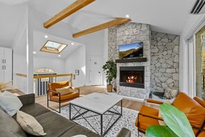 Smart TV, fireplace, table tennis, books