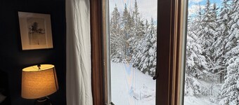 Basecamp Haven 2 Private access to HOA Rangeley Lake. Direct access snow trails.