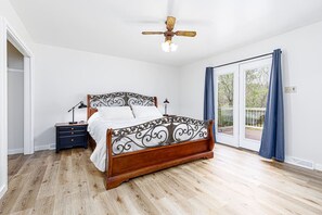 4 bedrooms, desk, iron/ironing board, travel crib - Enola Trail Getaway *bikes*rural (Pequea)