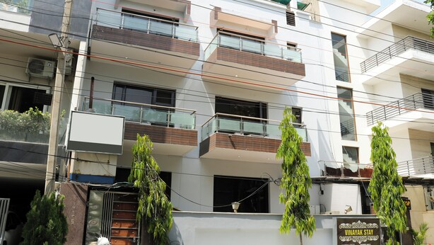 Mặt tiền nơi lưu trú