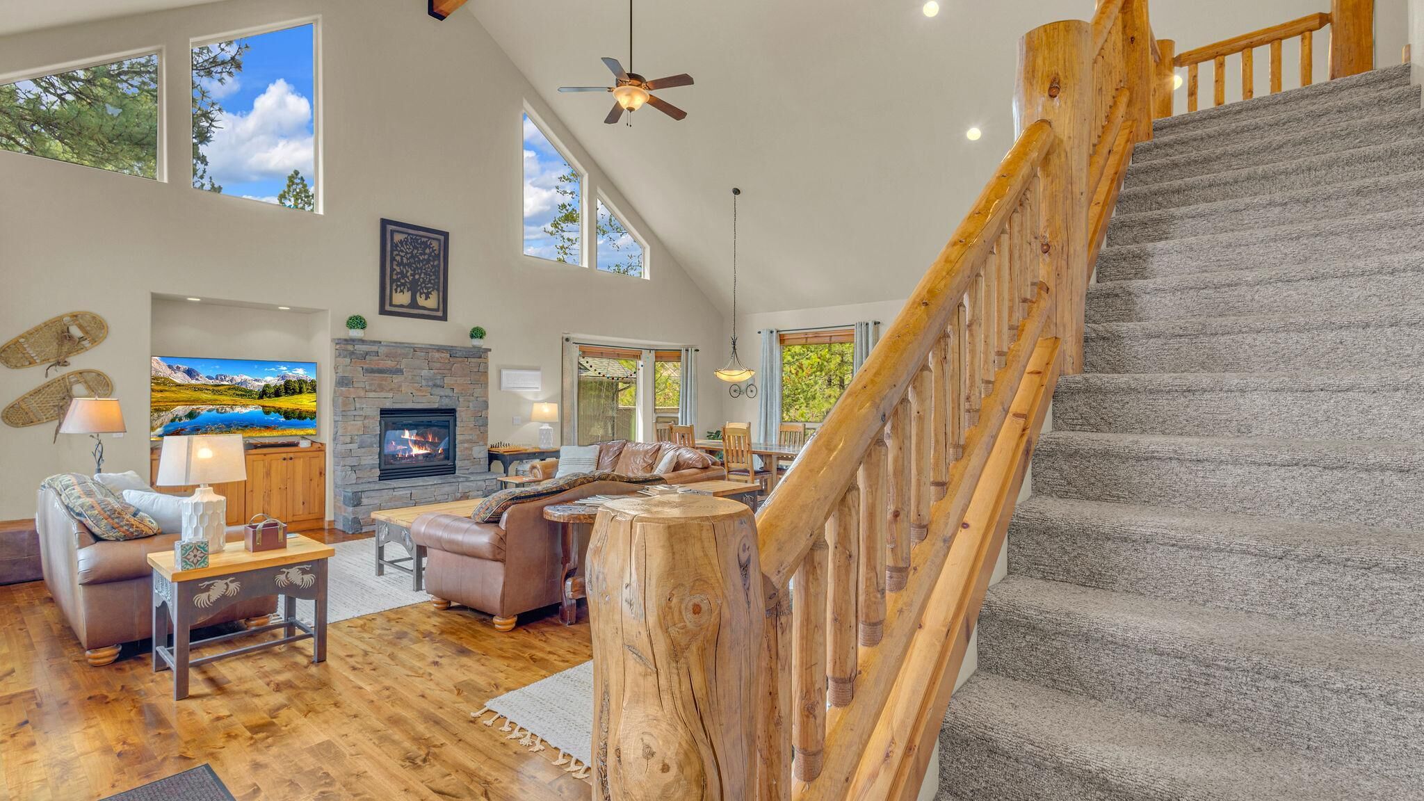 House, Multiple Beds (Warbler - Unit 6) | Living area