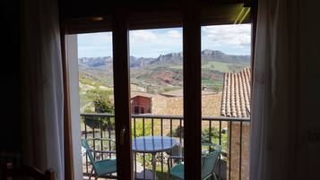 Classic Apartment | Living area