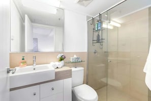 Shower, hair dryer, shampoo