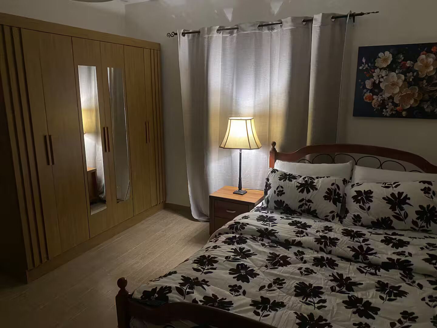 1 quarto, ferros/tábuas de passar roupa, Wi-Fi de cortesia