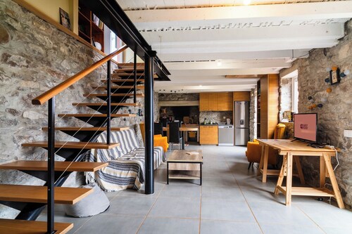 GuestReady – Rustic Charm in Peaceful Madeira