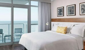 2 bedrooms, iron/ironing board, WiFi