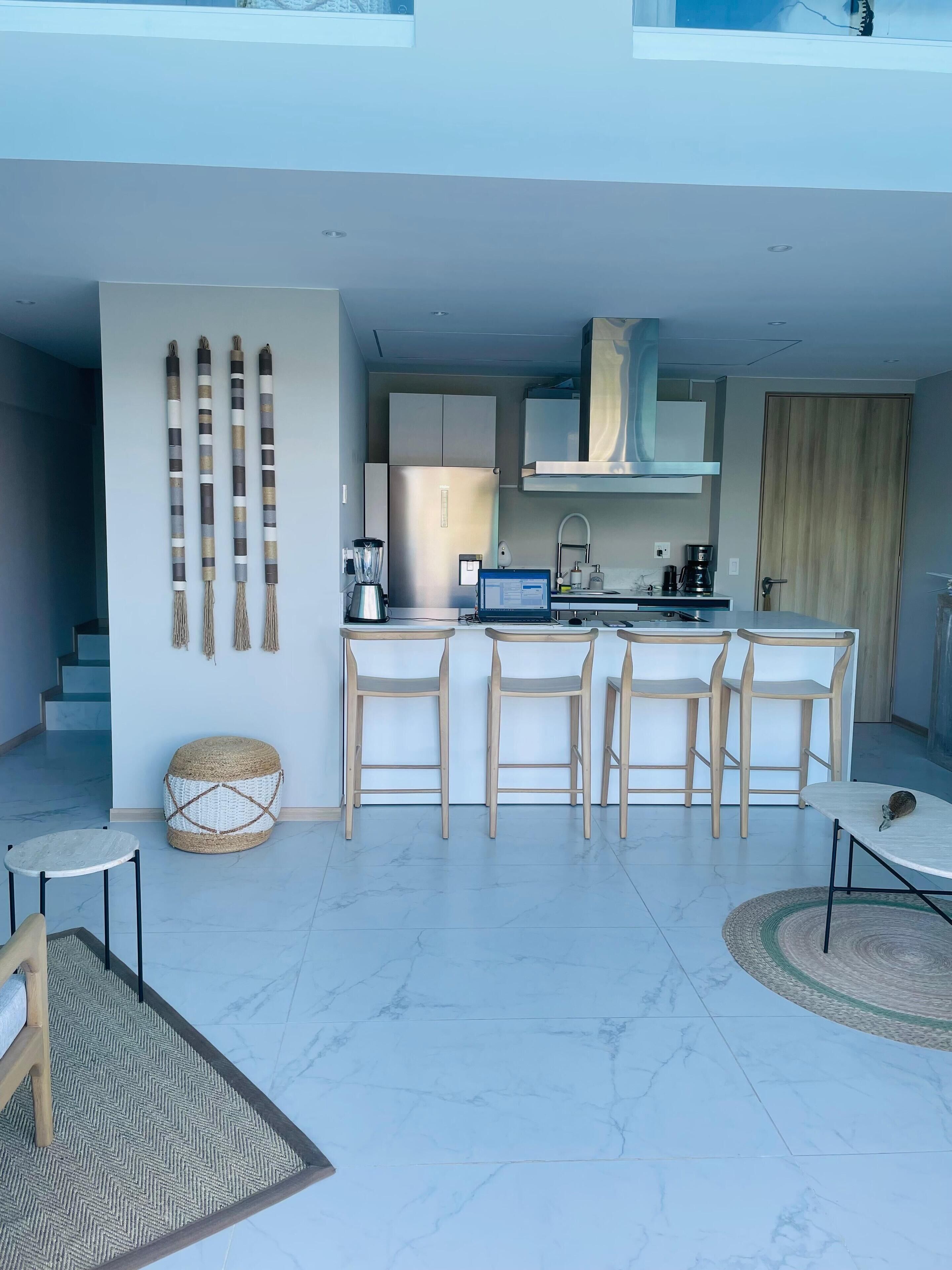 Microwave, oven, dishwasher