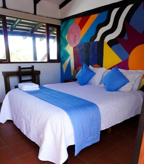 Standard Room, 1 King Bed, Balcony, Pool View | Free WiFi - Samariwasi airport hotel (Yaruqui)