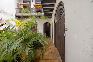 1 habitación y acceso a internet