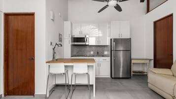 1 habitación y acceso a internet