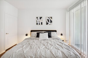 1 habitación, tabla de planchar con plancha y wifi gratis