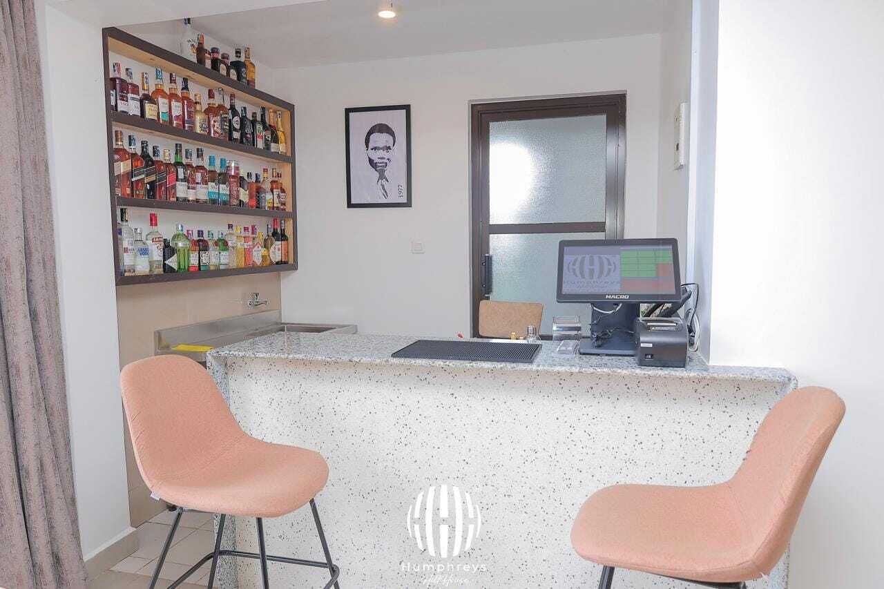 بار (في المنشاة)